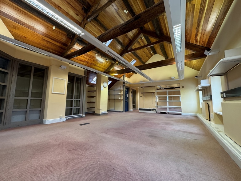 Friargate, Penrith for sale - Interior Photo - Image 3 of 16