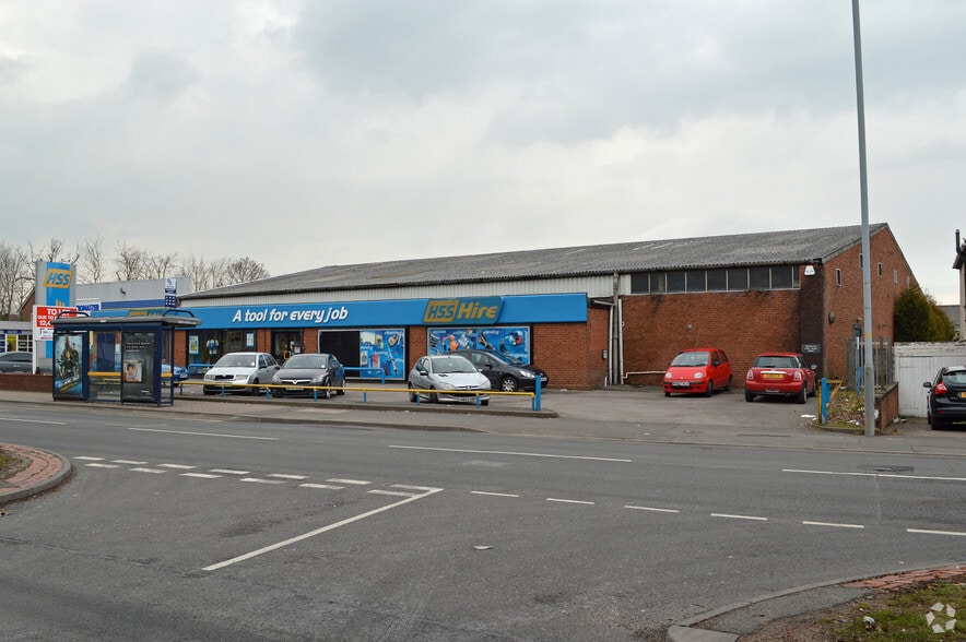 43-47 Wednesfield Rd, Wolverhampton to rent - Building Photo - Image 2 of 2