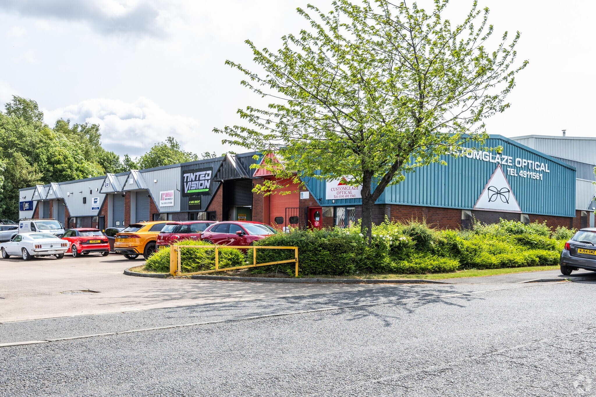 B10 Eleventh Av N, Gateshead for sale Primary Photo- Image 1 of 1