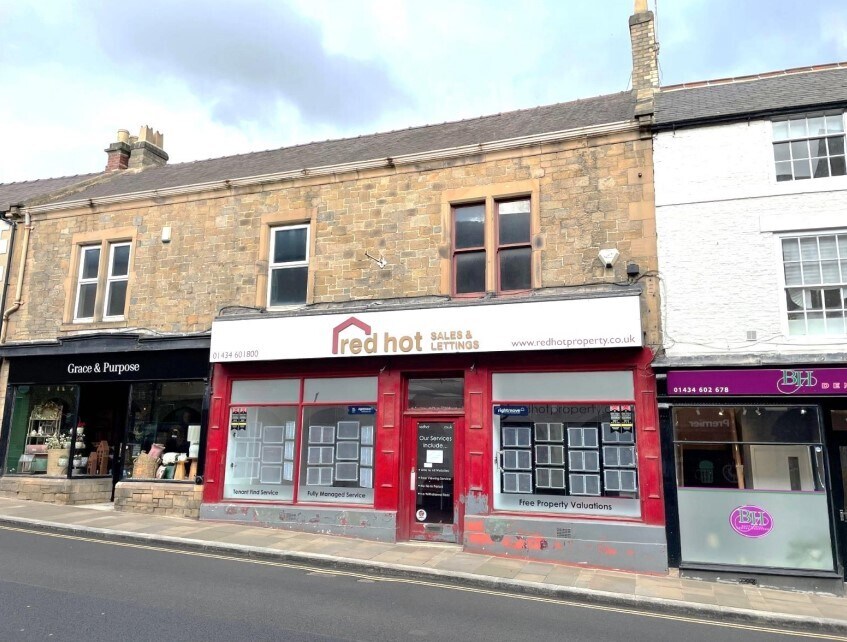 13 Battle Hl, Hexham for sale Primary Photo- Image 1 of 1