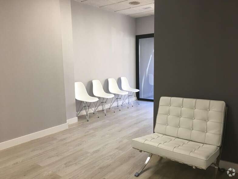 Calle Torres de la Alameda, 2, Alcalá de Henares, Madrid to rent - Interior Photo - Image 1 of 1