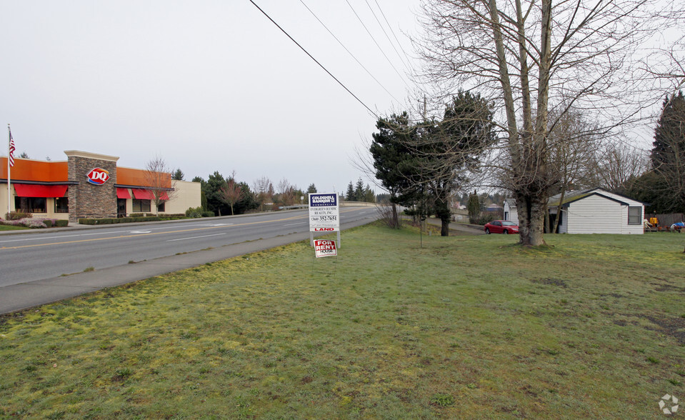 608 Lilly Rd SE, Olympia, WA for rent - Primary Photo - Image 1 of 2