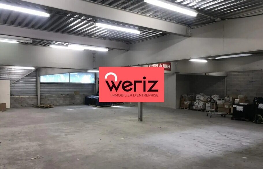 Light Industrial in Aubagne to rent - Building Photo - Image 3 of 14