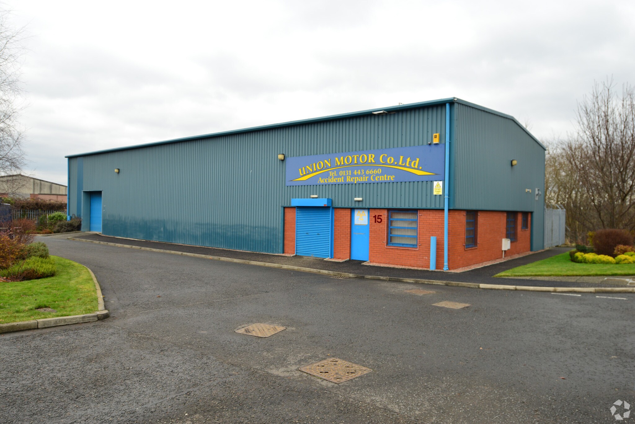 15 Dumbryden Dr, Edinburgh for sale Primary Photo- Image 1 of 1