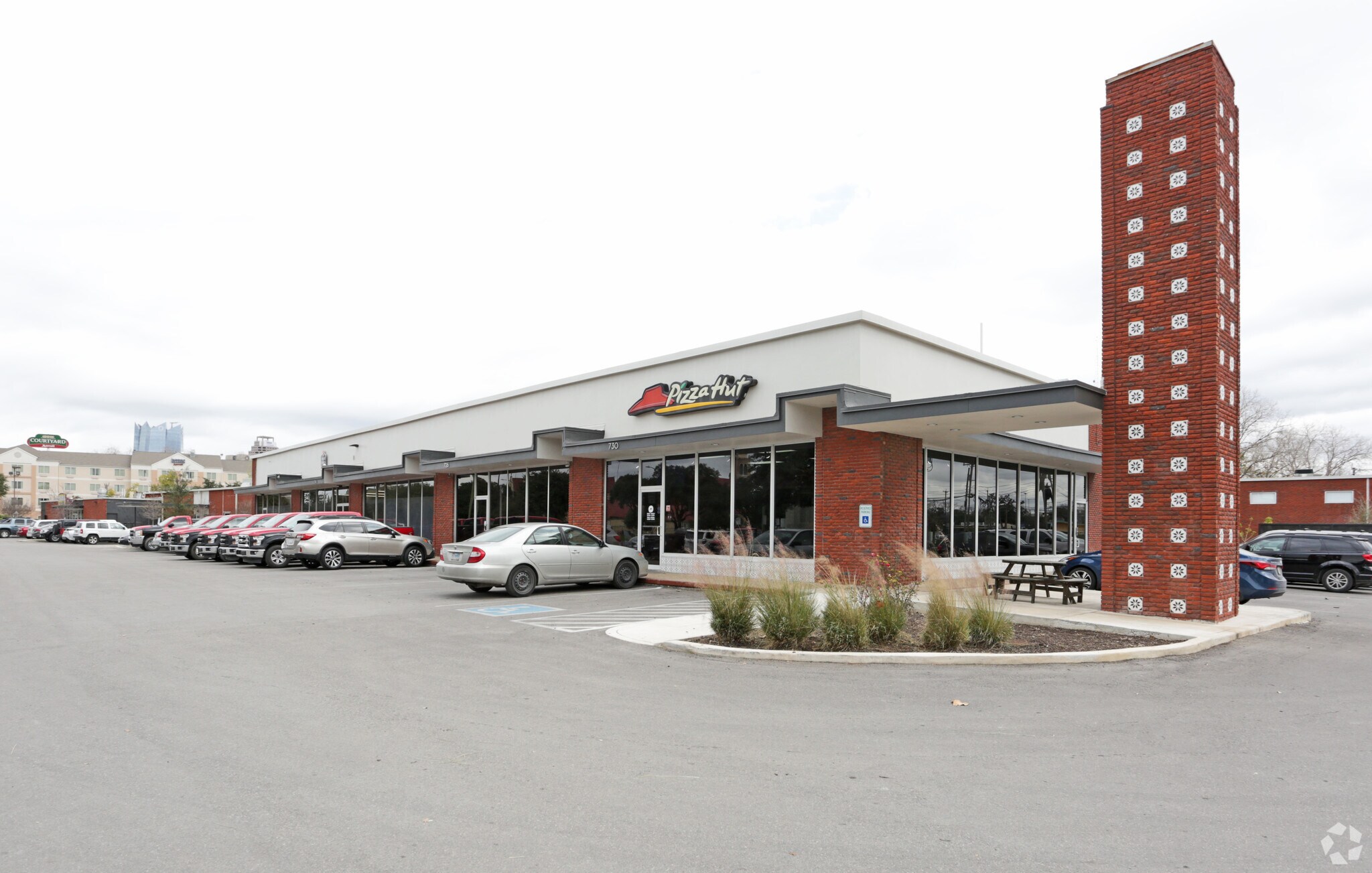 700-730 S Santa Rosa, San Antonio, TX for sale Building Photo- Image 1 of 1