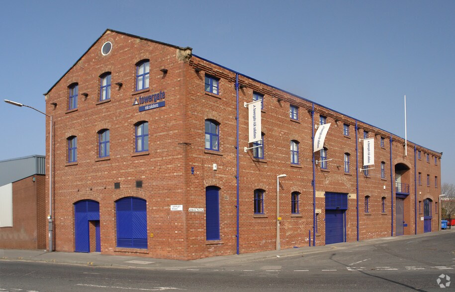 1 Canal Pl, Leeds for sale - Primary Photo - Image 1 of 1