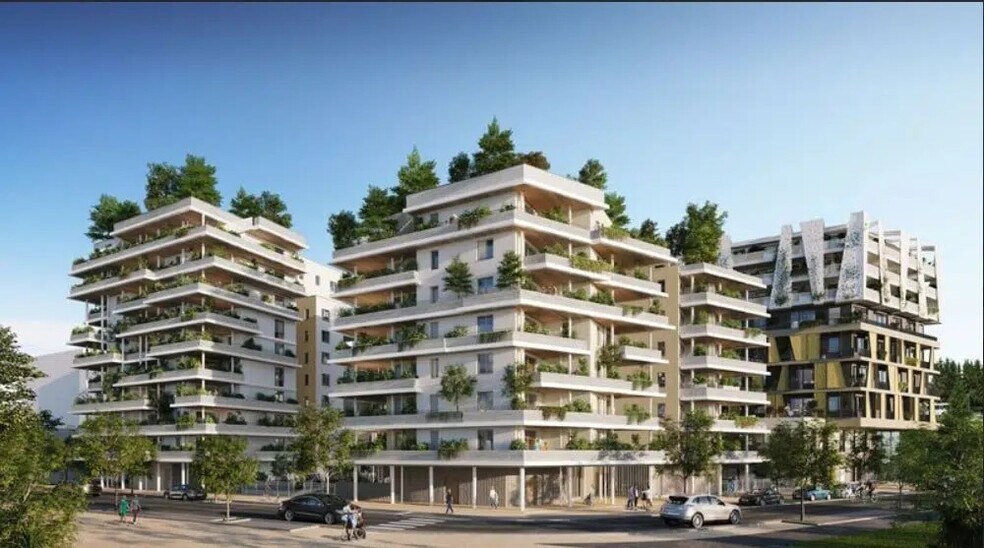 Retail in Montpellier to rent - Building Photo - Image 2 of 4