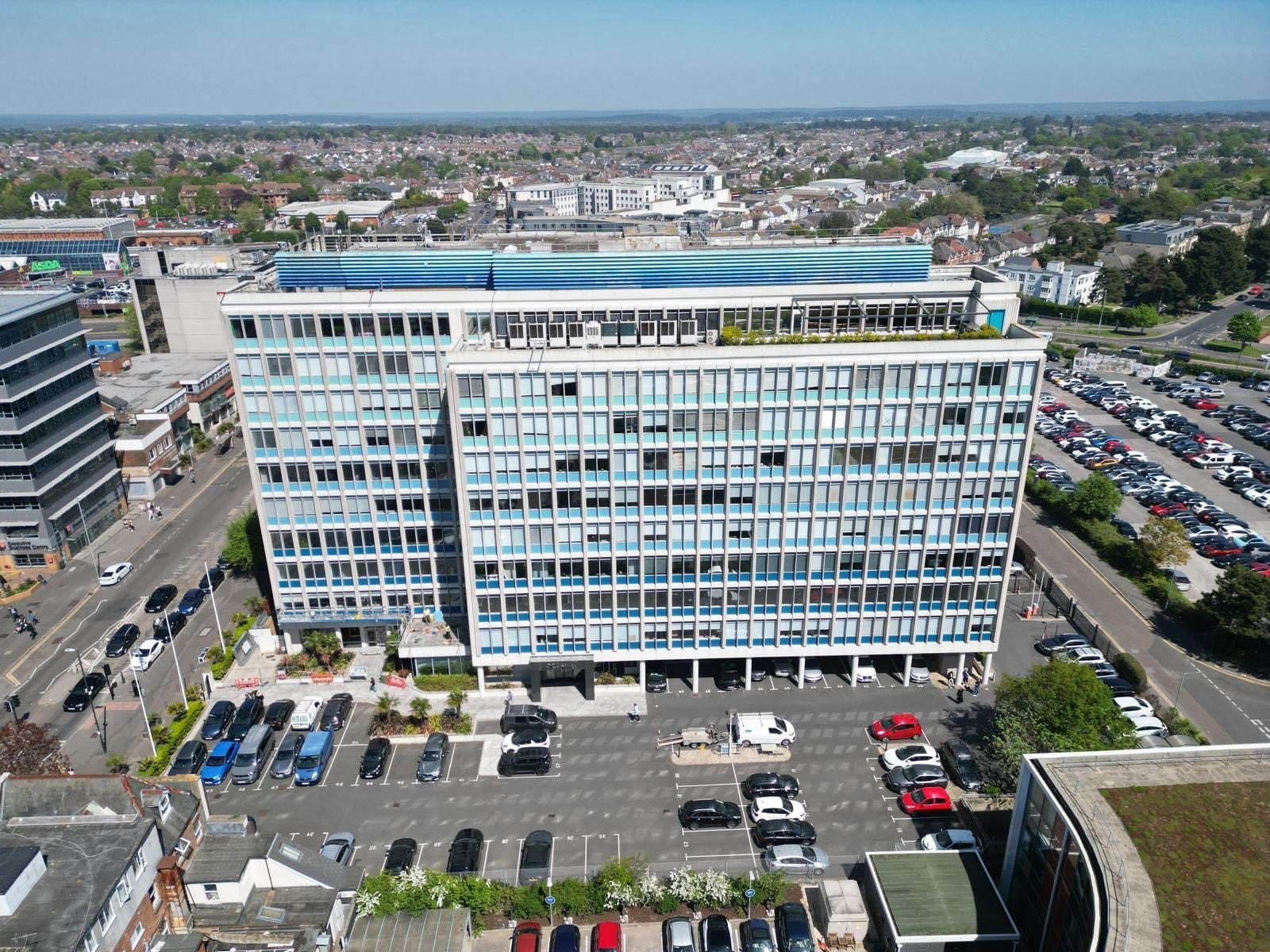 80 Holdenhurst Rd, Bournemouth to rent Primary Photo- Image 1 of 6