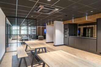 Tyne Bridge, Newcastle Upon Tyne to rent Interior Photo- Image 1 of 16