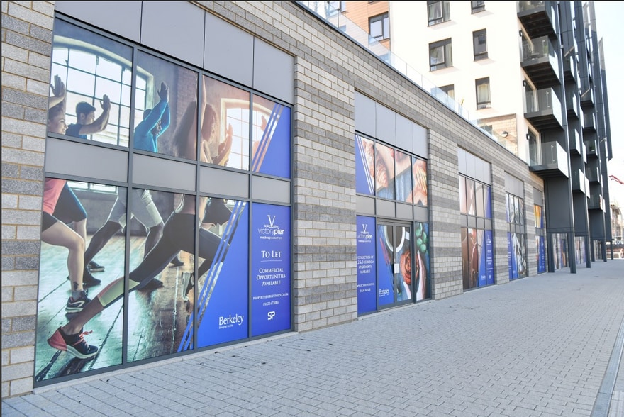 Pier Rd, Gillingham to rent - Primary Photo - Image 1 of 23