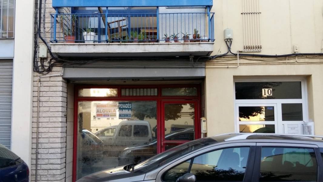 Retail in Ontinyent, Valencia to rent Building Photo- Image 1 of 2