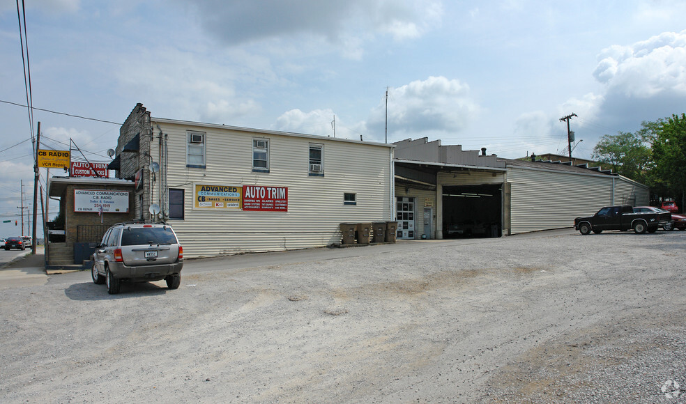 606 Fesslers Ln, Nashville, TN for sale - Building Photo - Image 3 of 5