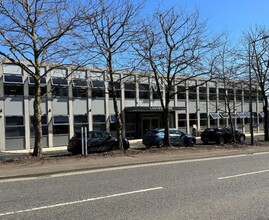 Bond Av, Milton Keynes for rent Building Photo- Image 2 of 5