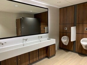 Waterside Way, Northampton for sale Interior Photo- Image 2 of 4