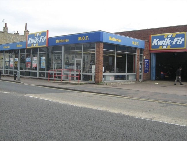 More details for 50 Carnarvon Rd, Clacton On Sea - Retail to Rent
