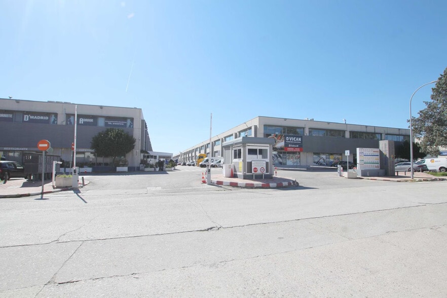 Industrial in Meco, Madrid for sale - Building Photo - Image 3 of 4