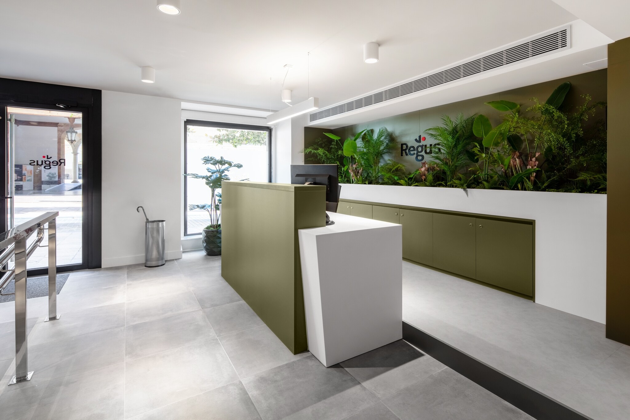 Calle San Francisco, 2, Oviedo, Asturias to rent Interior Photo- Image 1 of 9