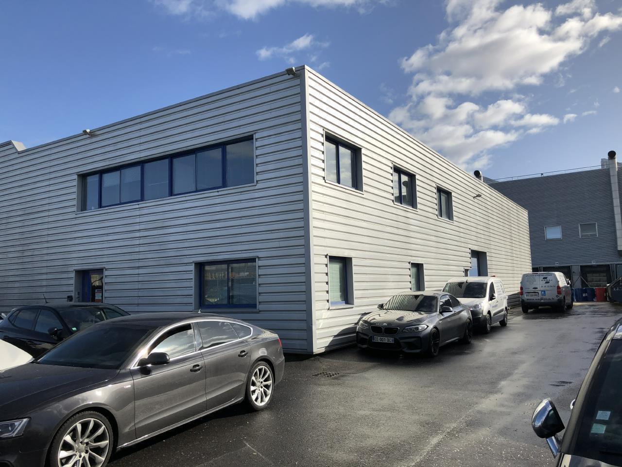 Light Industrial in Grigny to rent Building Photo- Image 1 of 9