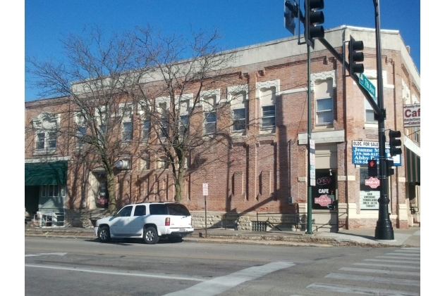 1000-1030 7th Ave, Marion, IA for rent - Primary Photo - Image 1 of 33