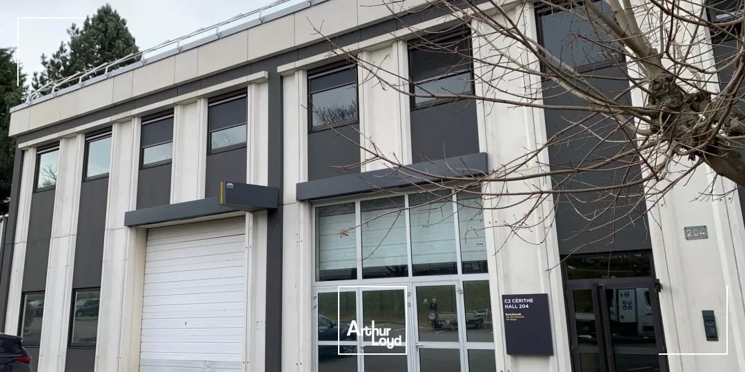 17-21 Rue Du Petit Albi, Cergy to rent Building Photo- Image 1 of 7