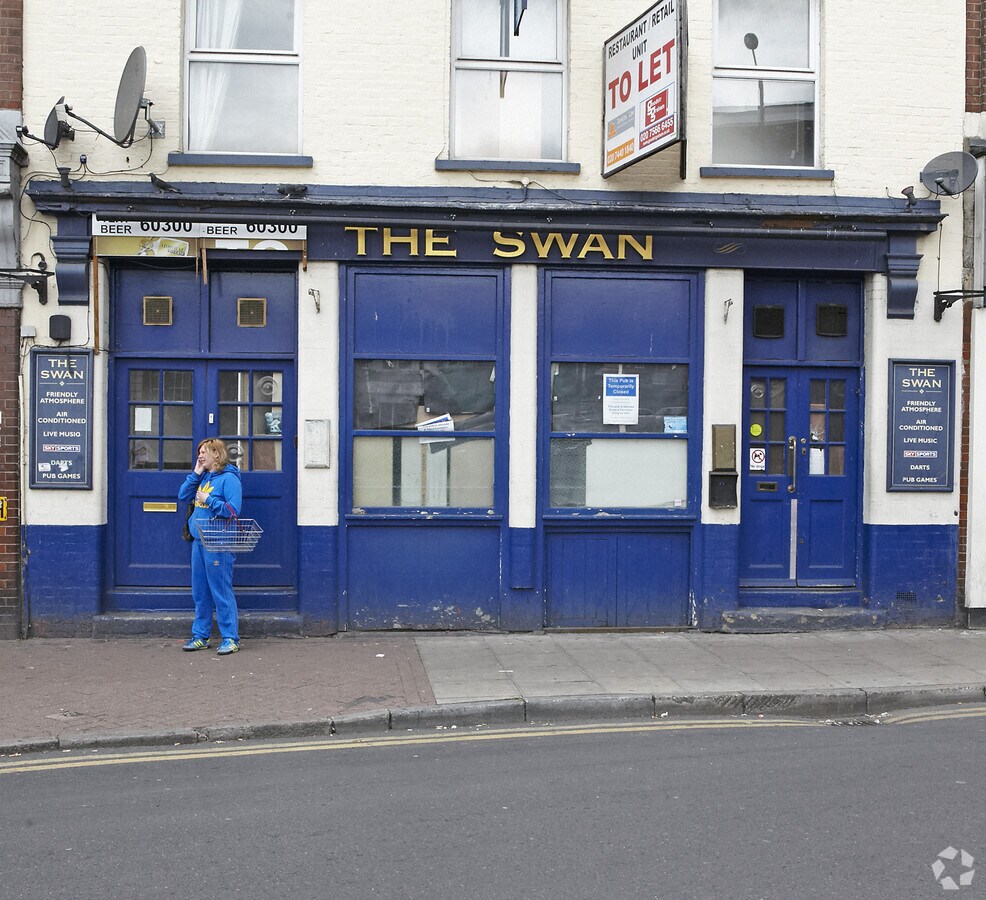 1 Balaam St, London E13 8EB UK