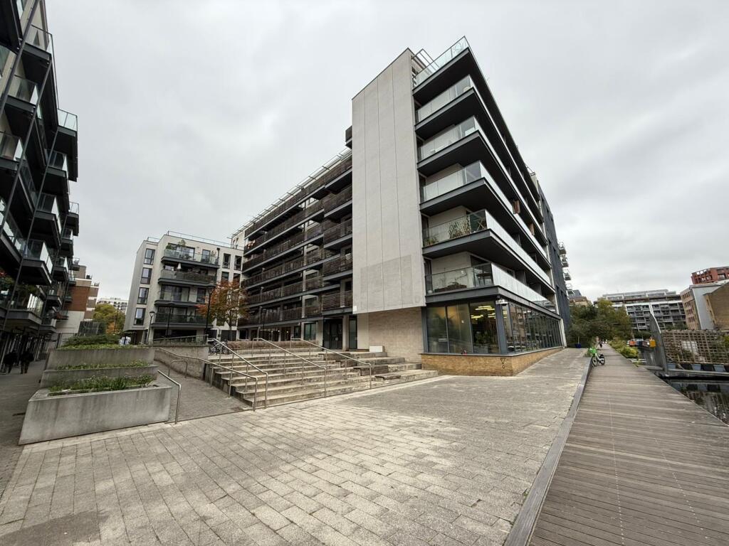 2-10 Hertford Rd, London to rent Building Photo- Image 1 of 3