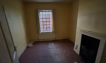 Shaw Lane, Stoke Prior to rent Interior Photo- Image 2 of 4