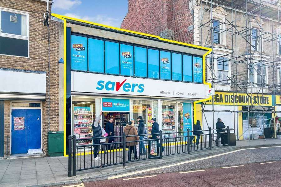 33 Newgate St, Bishop Auckland for sale Building Photo- Image 1 of 1