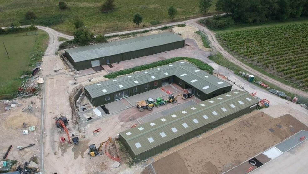 London Rd, Washington for sale - Primary Photo - Image 1 of 1