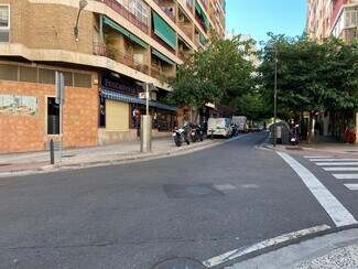 More details for Italia, 44, Zaragoza - Retail for Sale