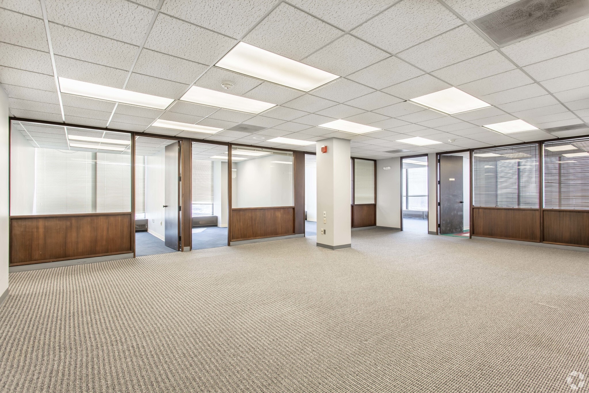 40 N Main St, Dayton, OH to rent Interior Photo- Image 1 of 2