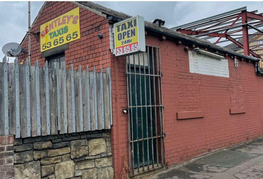 33 Alder St, Huddersfield for sale Building Photo- Image 1 of 1