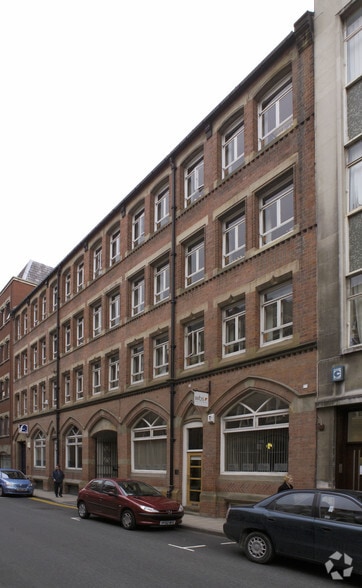 21-27 St. Pauls St, Leeds to rent - Building Photo - Image 3 of 4