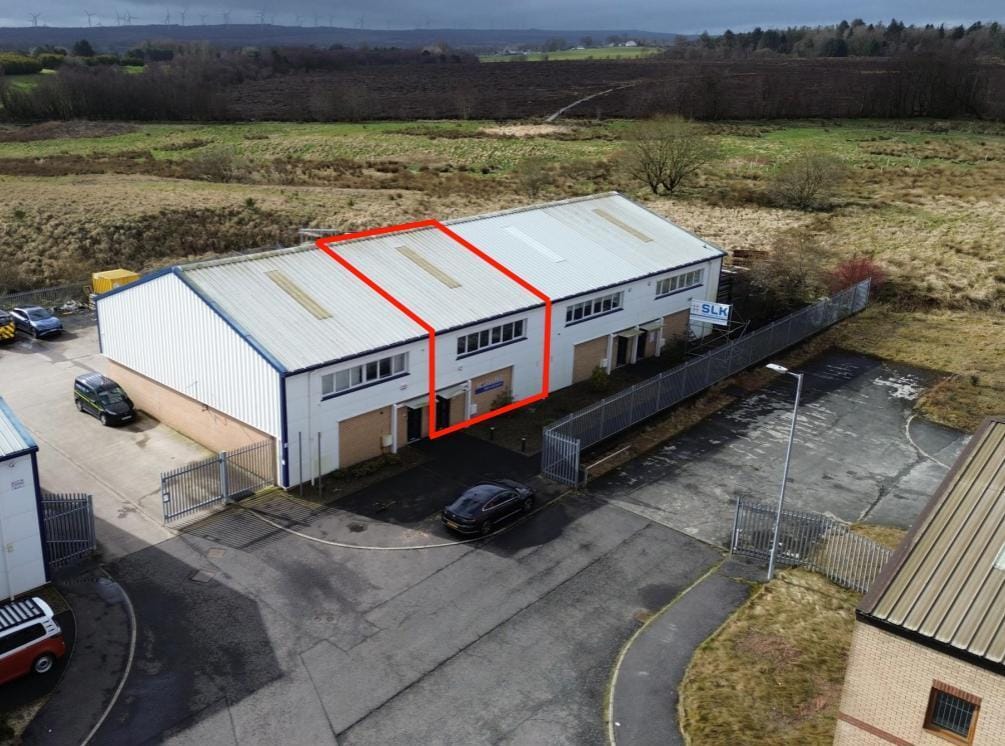 3D Langlands Sq, East Kilbride to rent Building Photo- Image 1 of 6