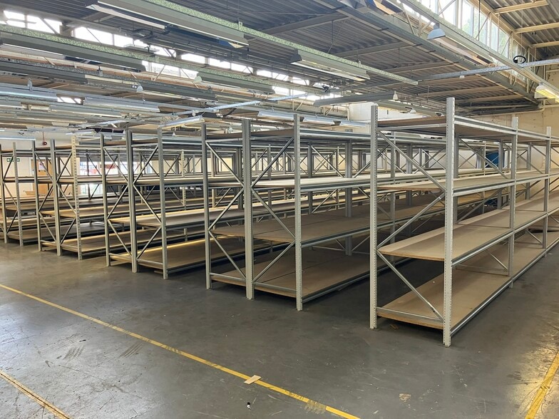 Murray Rd, Orpington to rent - Building Photo - Image 2 of 2