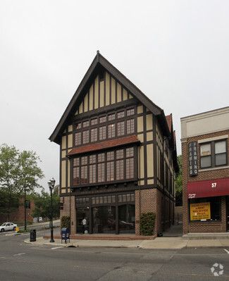 More details for 51-53 Glen St, Glen Cove, NY - Office for Rent