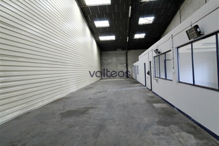 19 Avenue Des Cerisiers, Portet-sur-Garonne to rent - Building Photo - Image 2 of 8