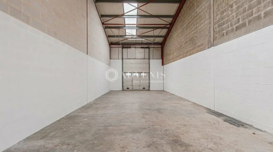 7 Rue Jean-Jacques Rousseau, Grigny to rent - Interior Photo - Image 2 of 3