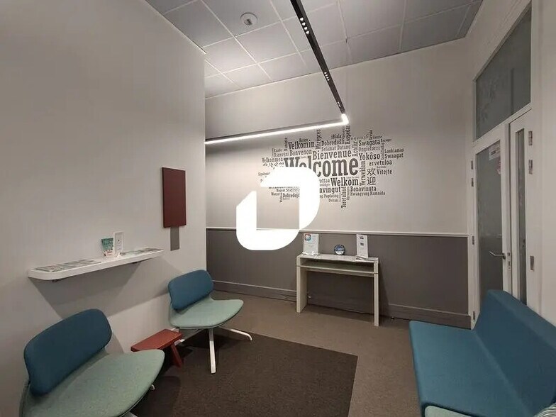 Office in Bordeaux to rent - Interior Photo - Image 2 of 12