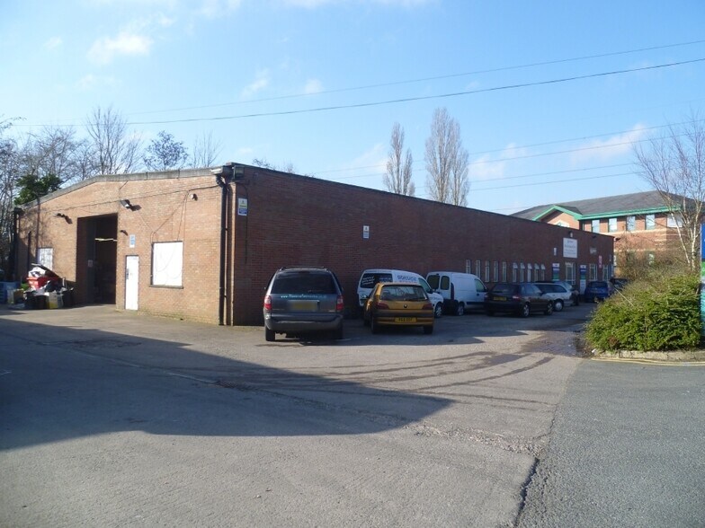 Hanbury Rd, Bromsgrove B60 4AA UK