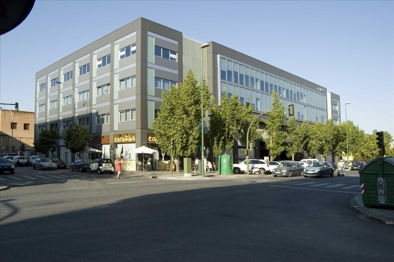 Office in SEVILLA for sale Building Photo- Image 1 of 21