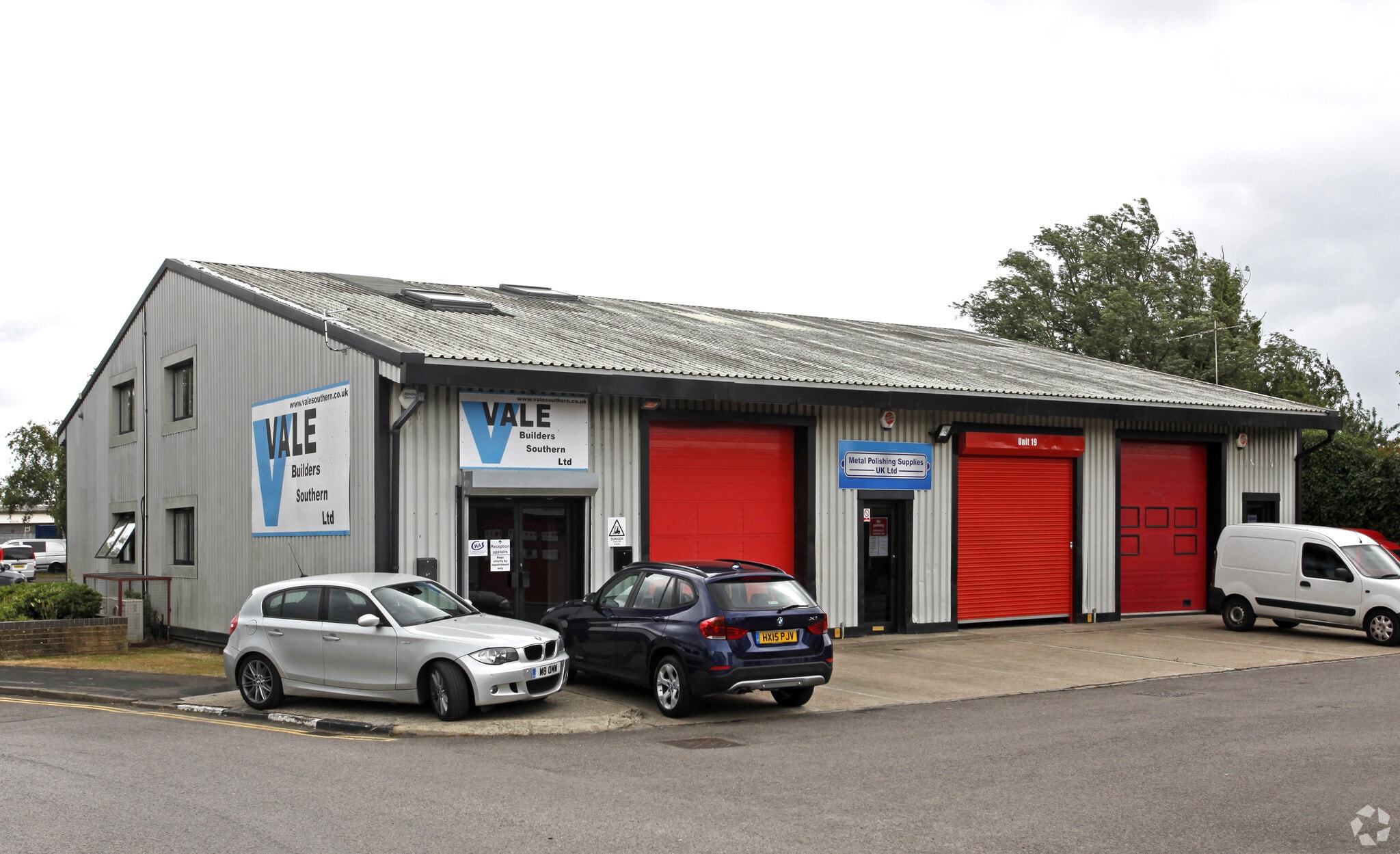 Airport Service Rd, Portsmouth for sale Primary Photo- Image 1 of 1