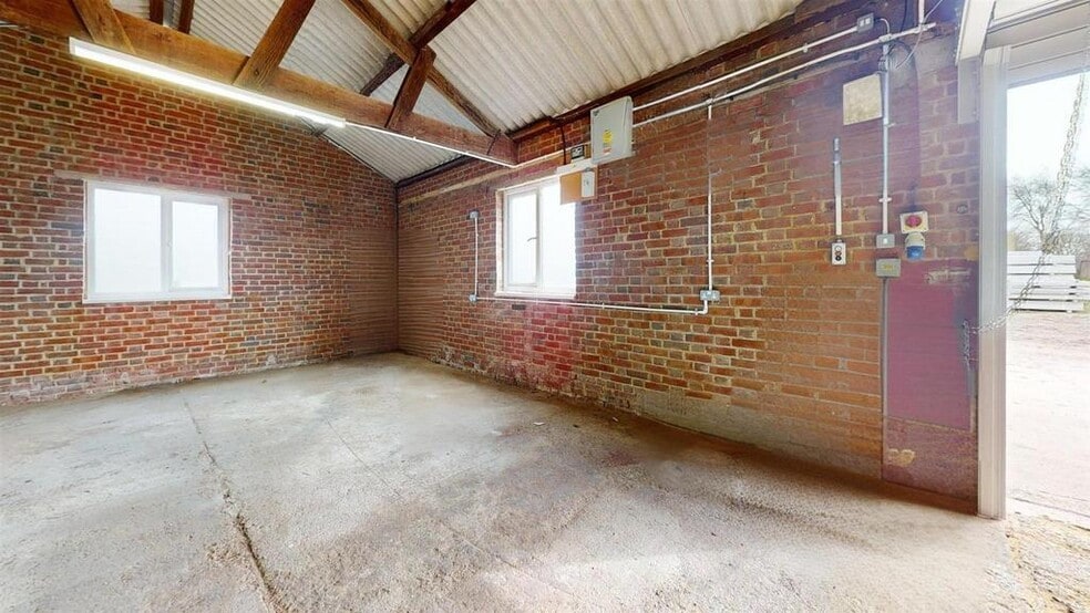 Church St, Doddington to rent - Building Photo - Image 3 of 6