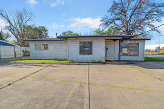 1300 Terminal Rd, Fort Worth, TX for sale Primary Photo- Image 1 of 7