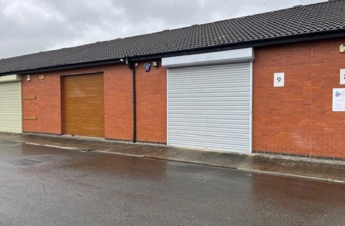 Russell Rd, Southport to rent Building Photo- Image 1 of 3