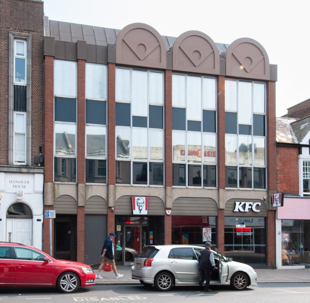 30 Chapel Rd, Worthing for sale Primary Photo- Image 1 of 1