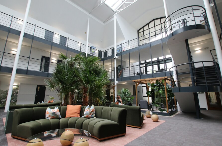 Coxwold Way, Billingham to rent - Interior Photo - Image 3 of 7