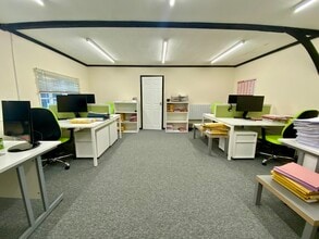 High Street, Stoke Hammond to rent Interior Photo- Image 2 of 2