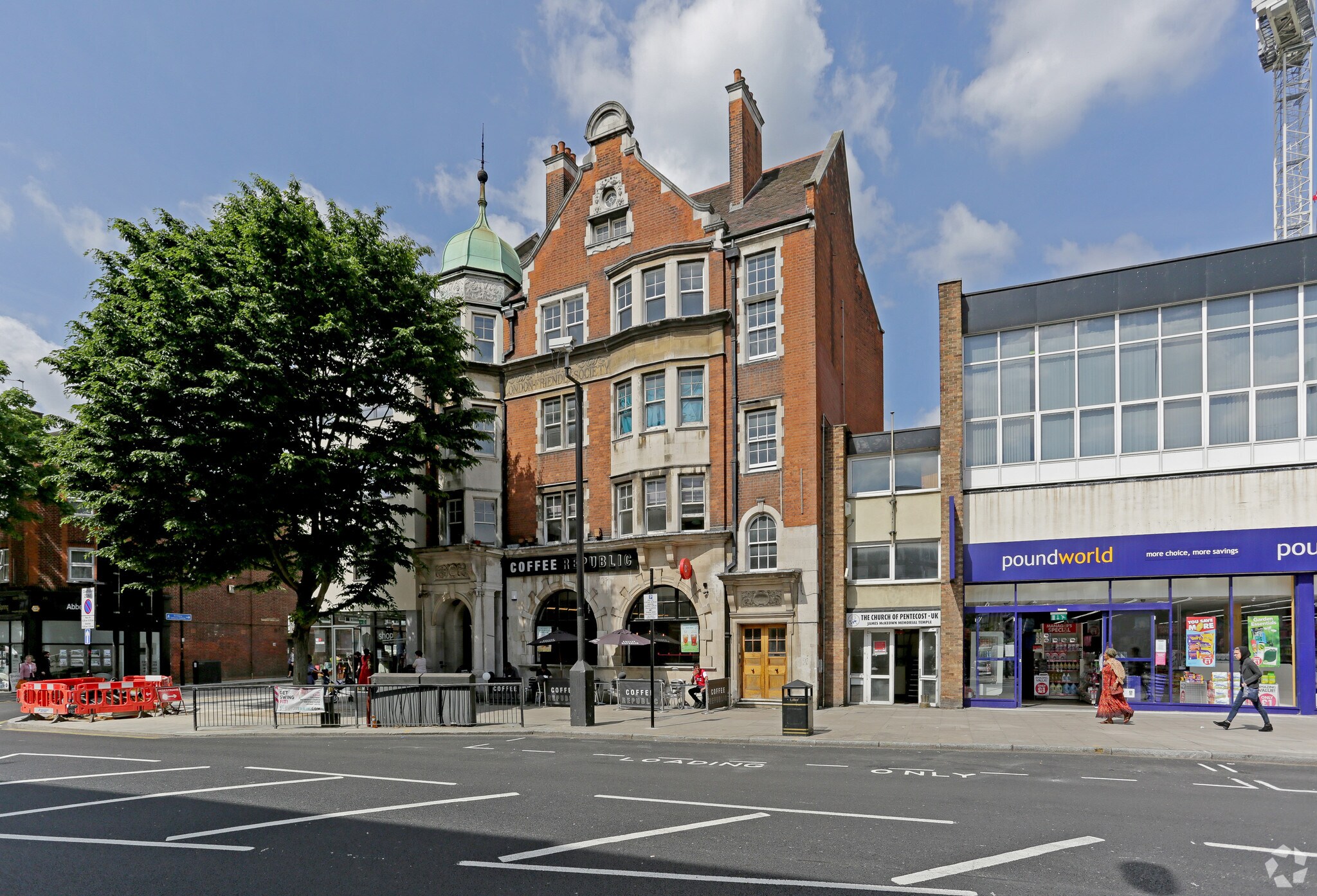 32 Junction Rd, London for sale Primary Photo- Image 1 of 1