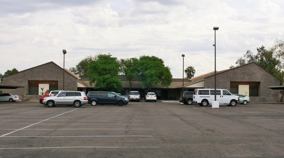 8037 N 43rd Ave, Phoenix, AZ for sale - Primary Photo - Image 1 of 1